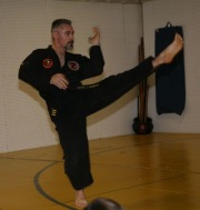 PJC_kicking1